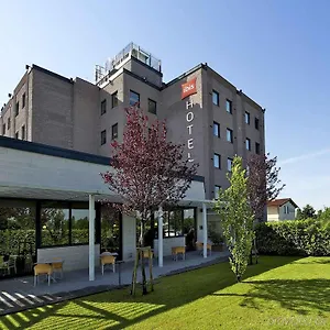 3* Hotel Ibis Firenze Prato Est